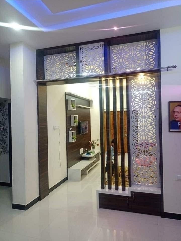 Entrance Paneling and Display 5/17
