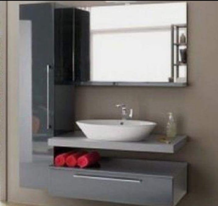 Hand Wash and Mirror Unit 3/13