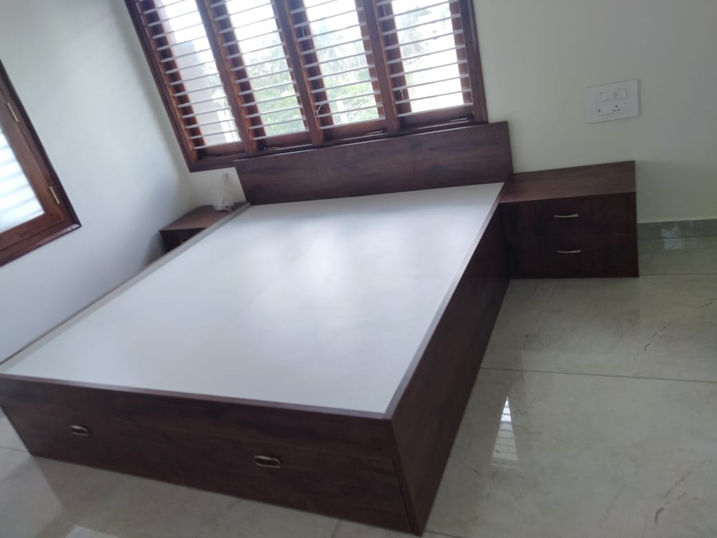 King size Storage cot 6/14