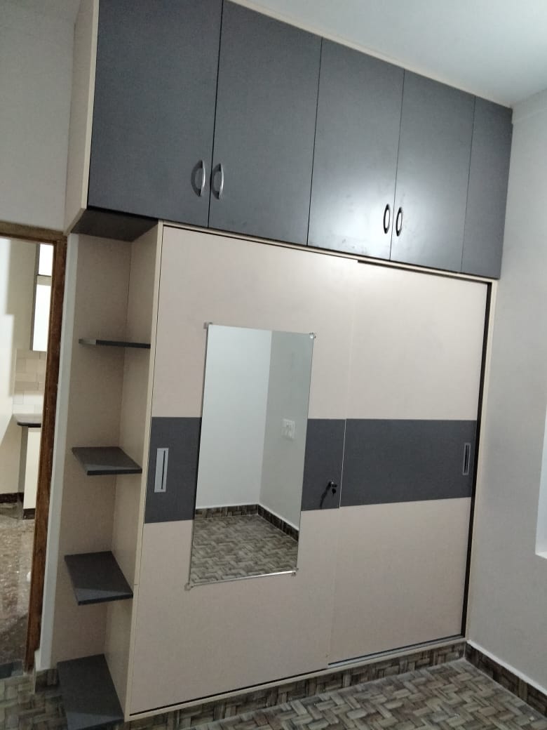 Sliding Doors wardrobe 2/14