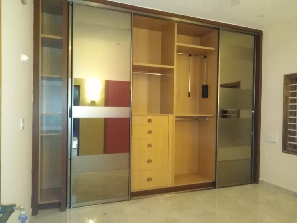 Sliding Doors wardrobe 6/14